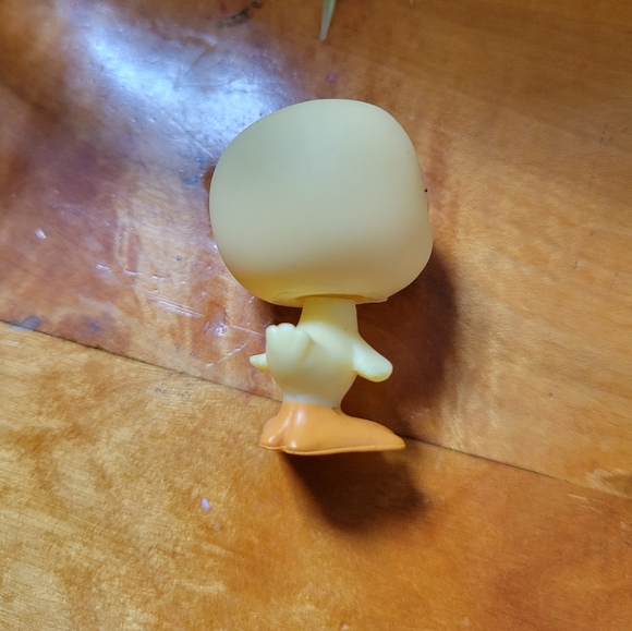 Littlest Pet Shop LPS #51 Duck Yellow Duckling Green Eyes Bird 2005 - Picture 8 of 11